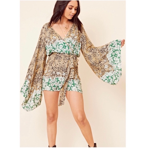 Cheetah and floral print romper - Picture 3 of 7